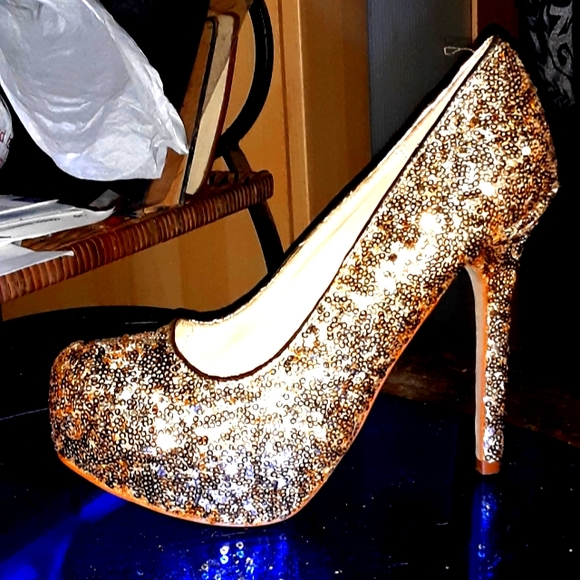 Victoria's Secret Shoes - Y2k era Colin Stuart sequin heels